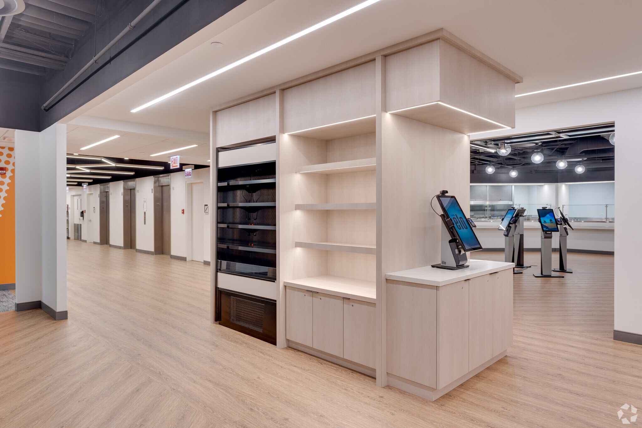2001 Spring Road Suite 700 Oak Brook Il 60523 2001 Spring Rd, Oak Brook, IL 60523 - Commerce Plaza I | LoopNet