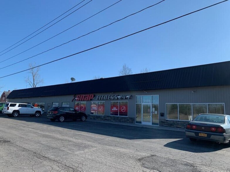 2488 Grand Island Blvd, Grand Island, NY 14072