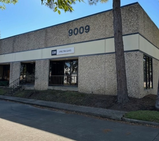 9009 Pinehill Ln, Houston, TX for lease - Building Photo - Image 1 of 6