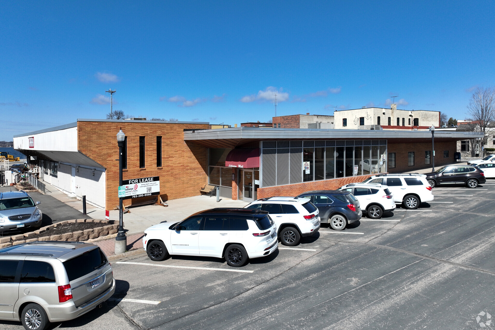 15 1st Ave S, Buffalo, MN for sale Primary Photo- Image 1 of 1