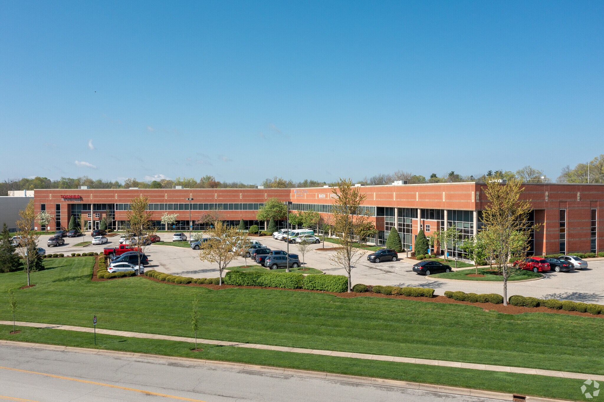 2600 Stanley Gault Pky, Louisville, KY for sale Building Photo- Image 1 of 1