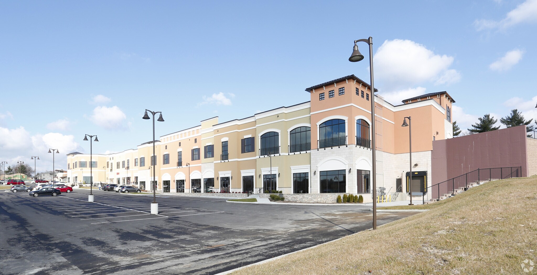 1800 Washington Rd, Pittsburgh, PA for lease Primary Photo- Image 1 of 17