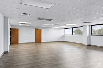 2601 Scott Ave, Fort Worth, TX for lease Interior Photo- Image 2 of 3