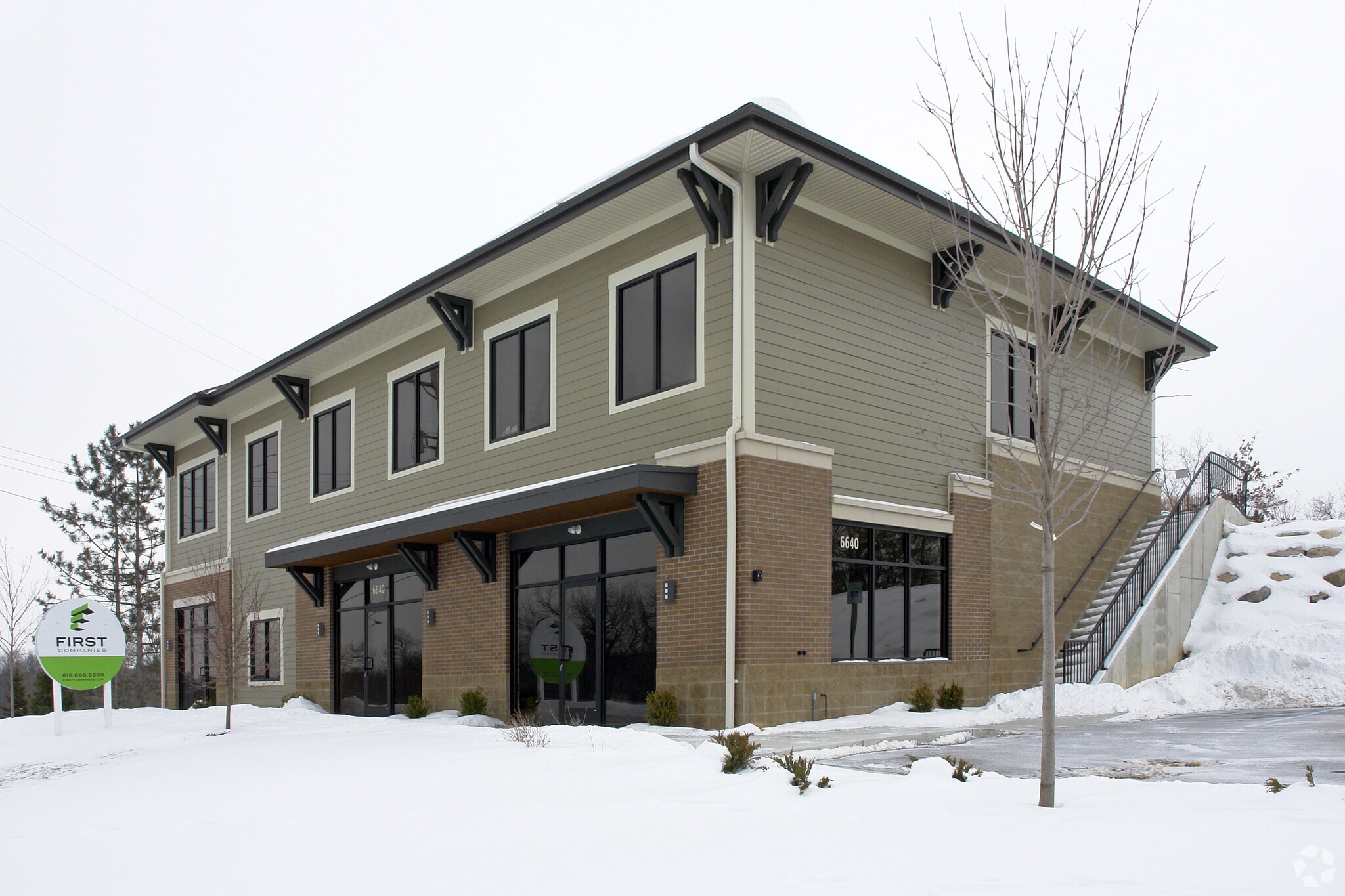 6640 28th St SE, Grand Rapids, MI for sale Primary Photo- Image 1 of 1