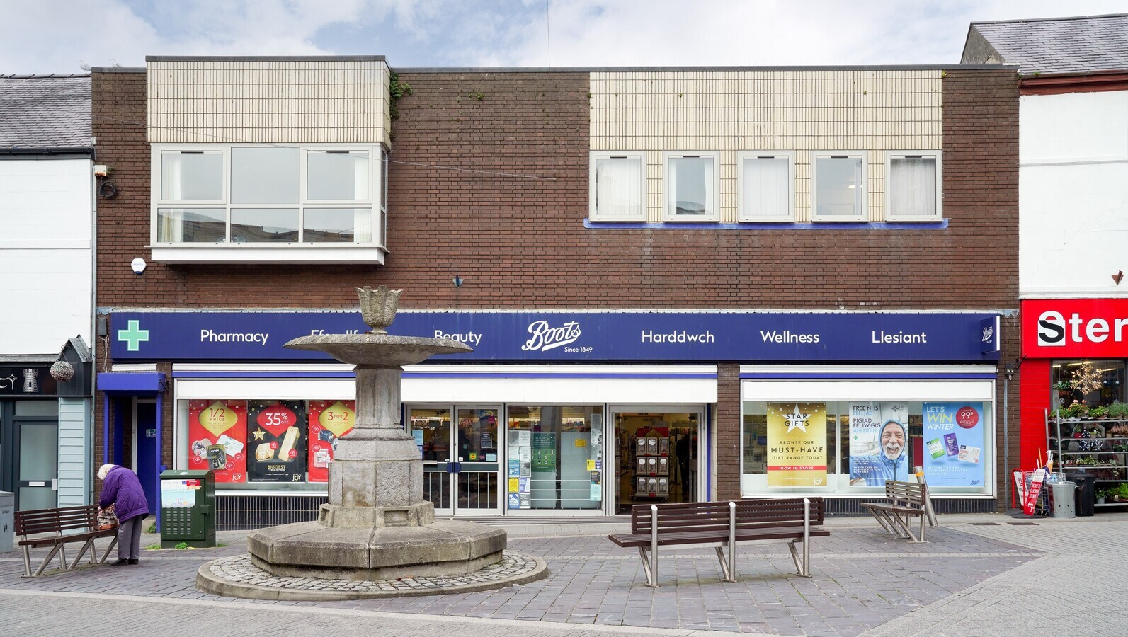 13 Pool Ln, Caernarfon, GWN LL55 2AL