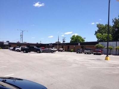 5708 Uptain Rd, Chattanooga, TN for lease - Primary Photo - Image 1 of 7