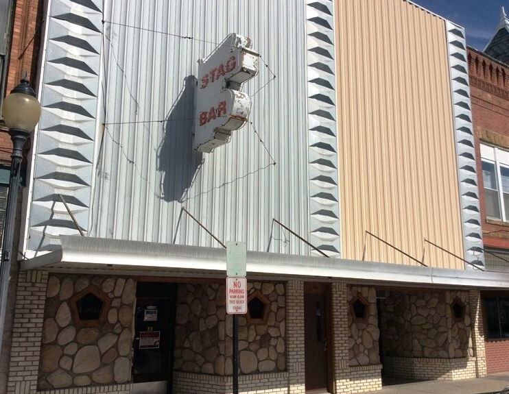 205 W Market St, Bluffton, IN for sale - Building Photo - Image 1 of 1