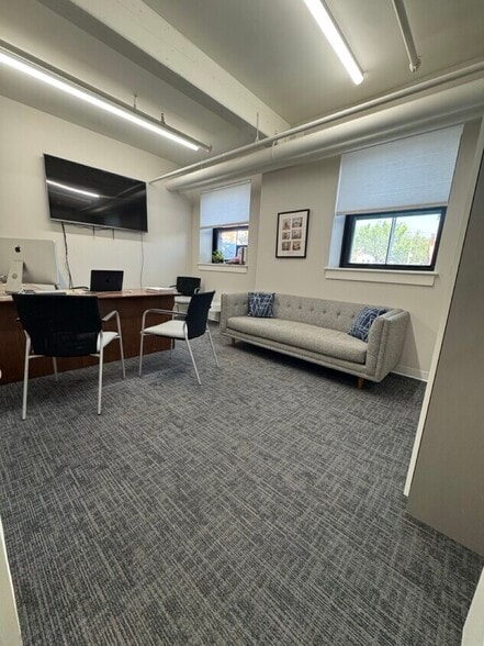 701 River St, Troy, NY for lease - Building Photo - Image 3 of 27