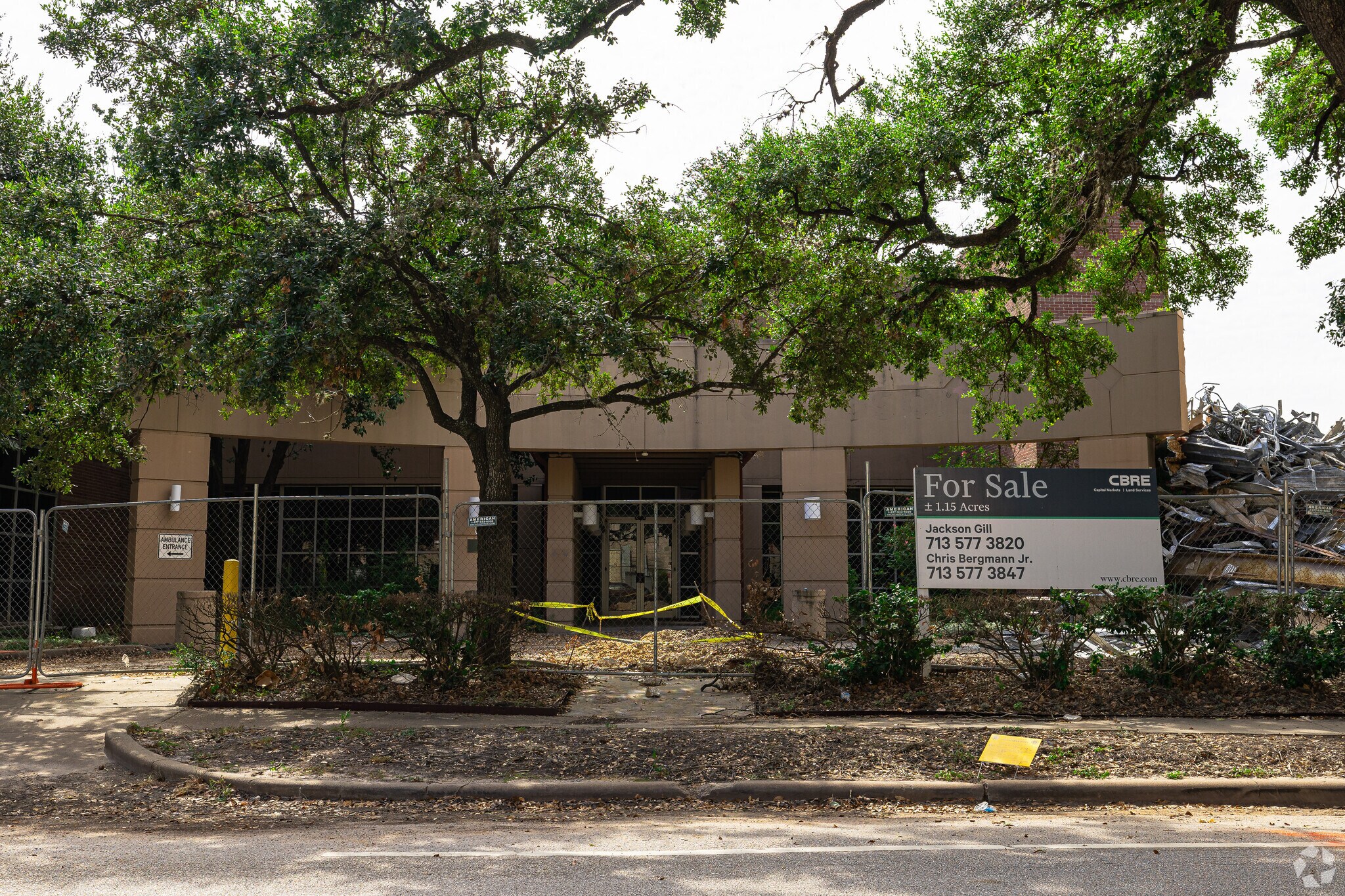 5445 La Branch St, Houston, TX for sale Primary Photo- Image 1 of 1