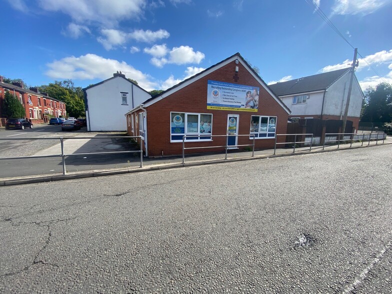 336 Whalley New Rd, Blackburn for sale - Building Photo - Image 1 of 5