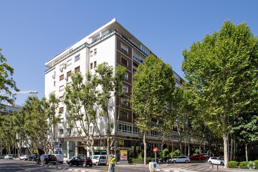 Office in Madrid, Madrid for lease - Primary Photo - Image 1 of 1