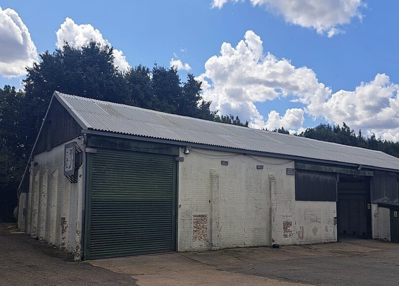 Hartwell Rd, Northampton for sale Primary Photo- Image 1 of 1