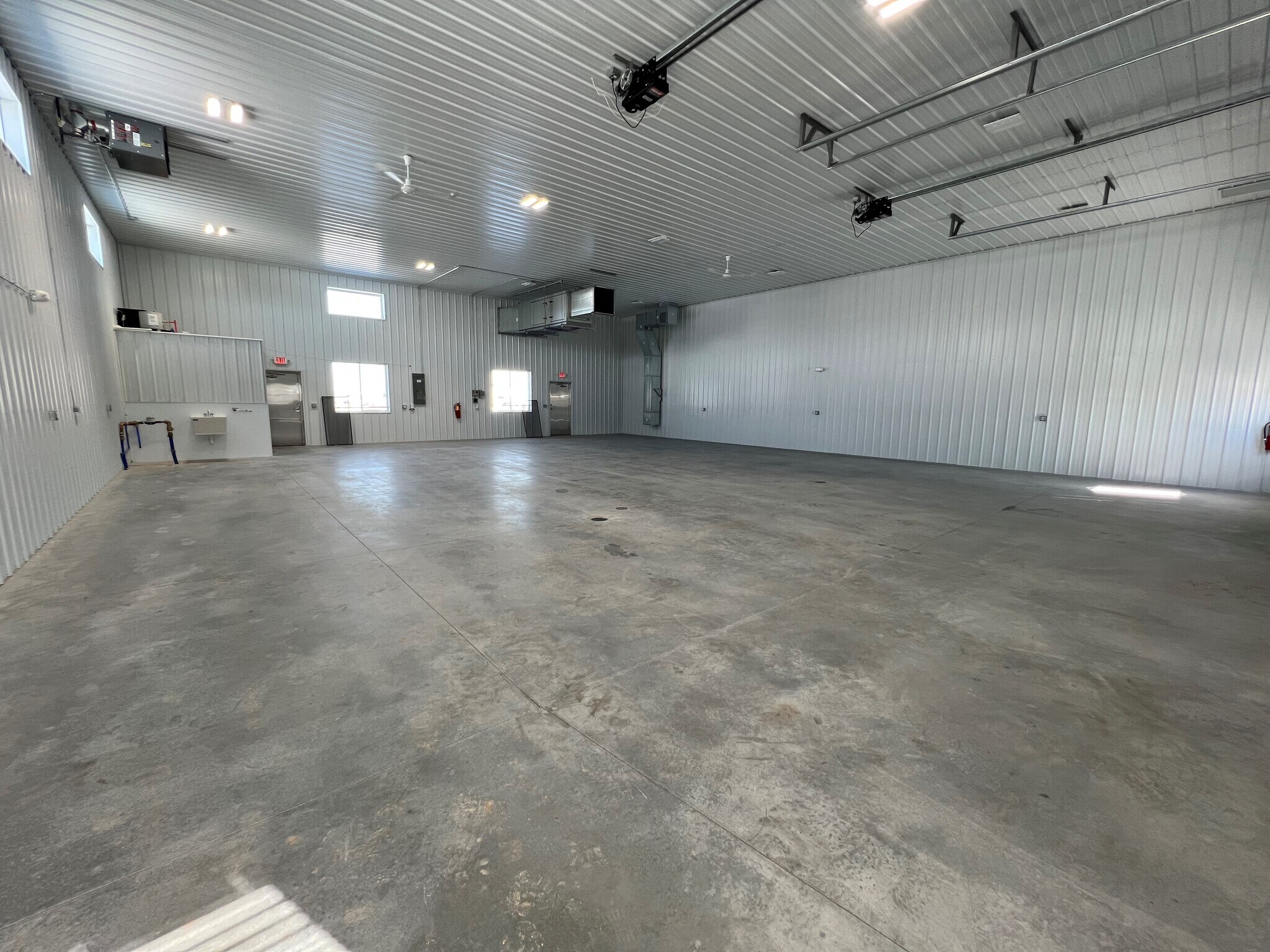 W4920 Highline Rd, Kaukauna, WI for sale Interior Photo- Image 1 of 1