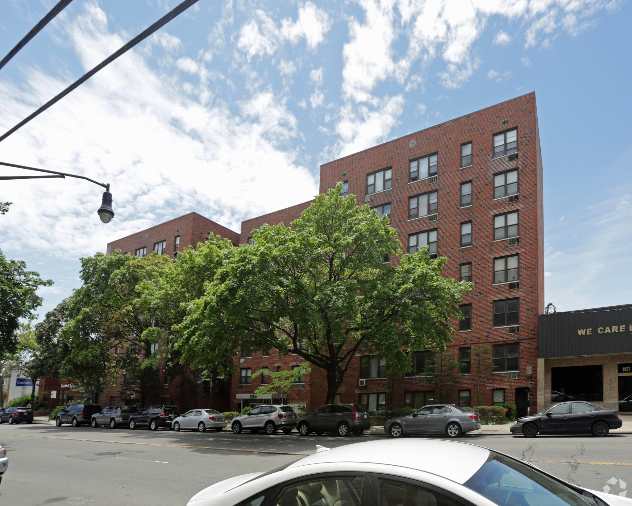 1955 Williamsbridge Rd, Bronx, NY for sale Primary Photo- Image 1 of 1