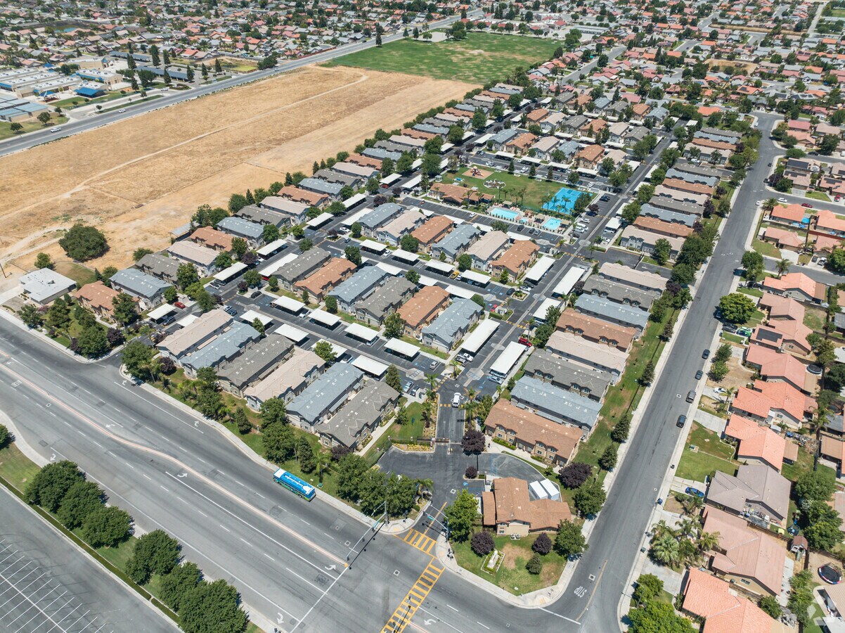 600 Hosking Ave, Bakersfield, CA 93307 Bldg 56