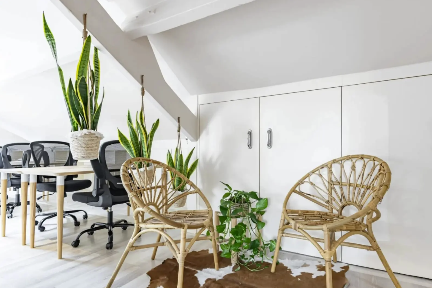 Coworking Space in Paris for lease Interior Photo- Image 1 of 8