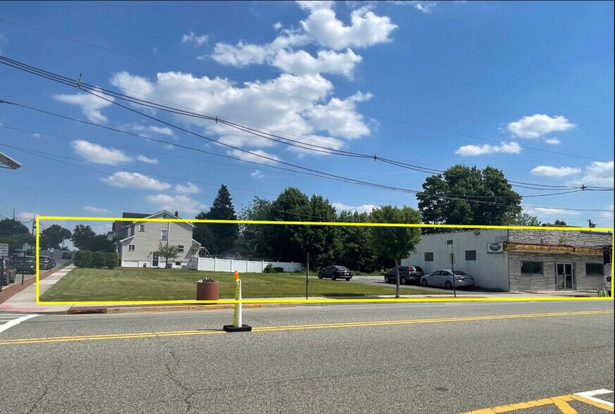 170 Valley Blvd, Wood Ridge, NJ 07075