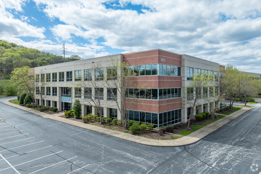 1021 Windcross Ct, Franklin, TN for sale - Primary Photo - Image 1 of 1