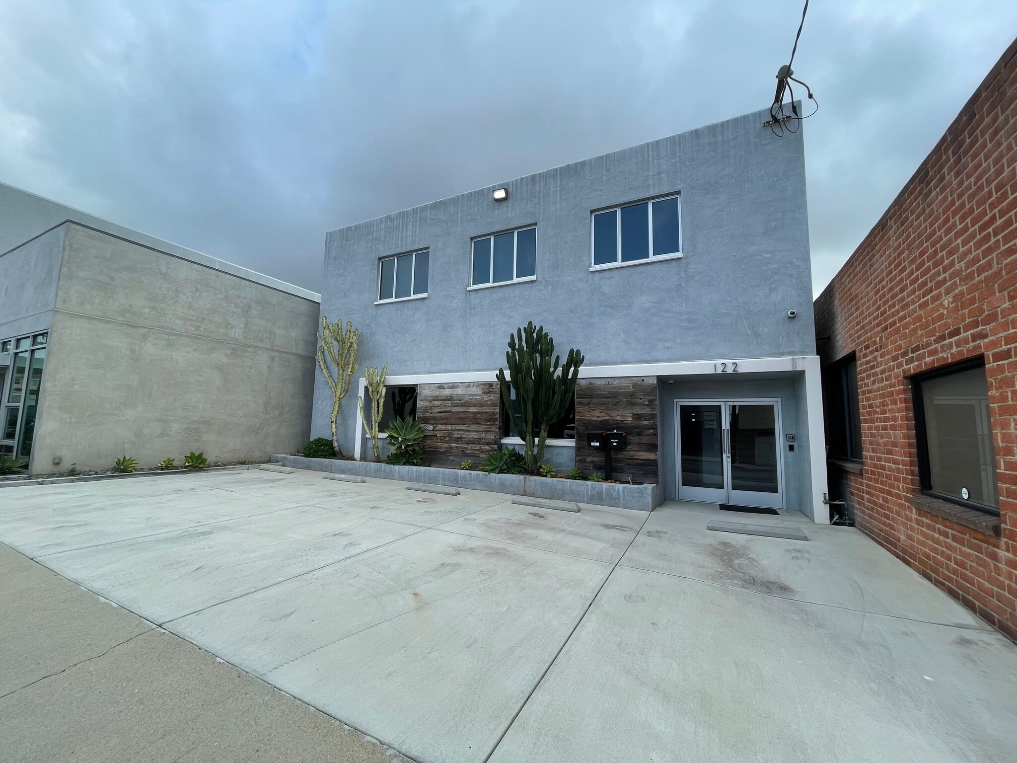 122 Penn St, El Segundo, CA for lease Interior Photo- Image 1 of 8