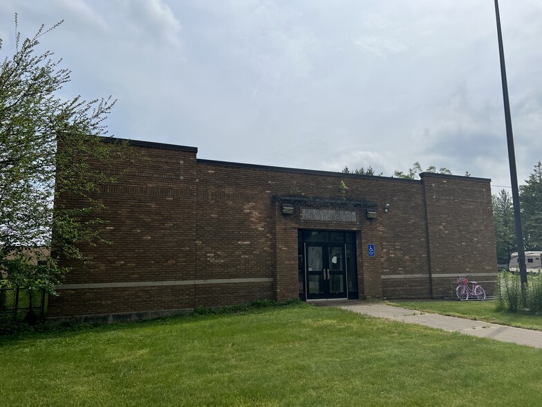 1148 144th Ave, Wayland, MI for sale - Primary Photo - Image 1 of 1