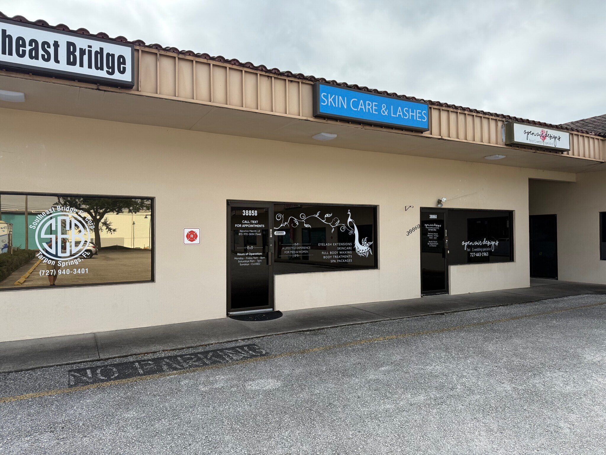 38850 U.S. Highway 19 N, Tarpon Springs, FL for lease Primary Photo- Image 1 of 5