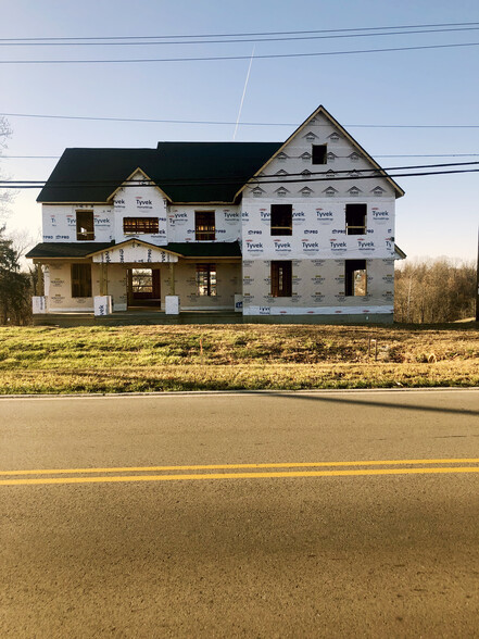 630 Dudley Rd, Edgewood, KY for sale - Primary Photo - Image 1 of 1