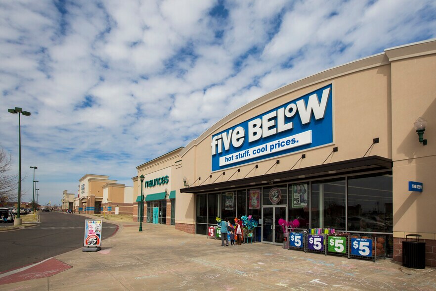 S I35 Service Rd, Moore, OK 73160 Shops at Moore