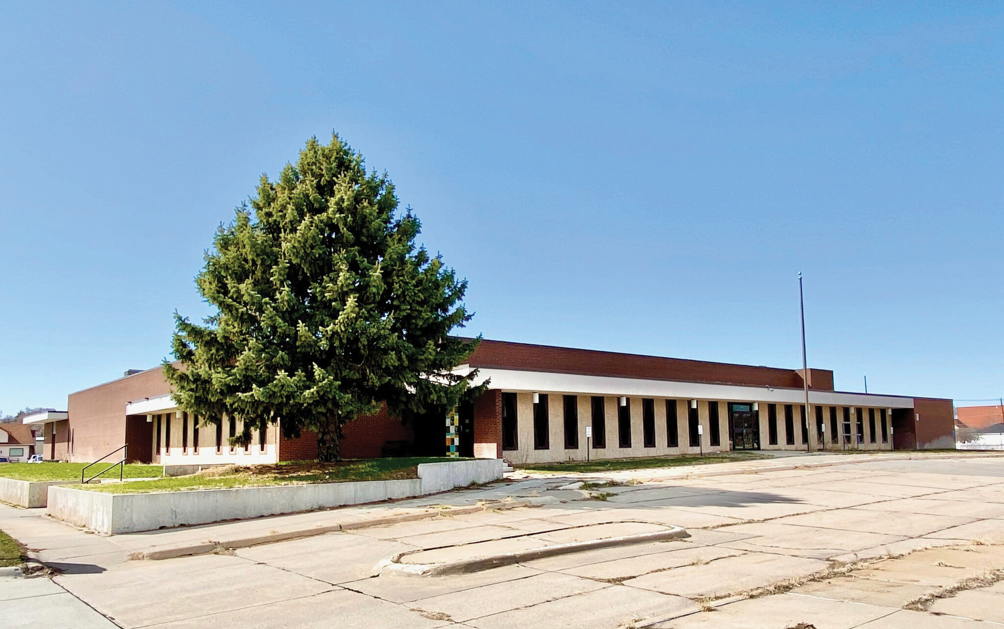 401 N 4th St, Norfolk, NE for sale Building Photo- Image 1 of 1