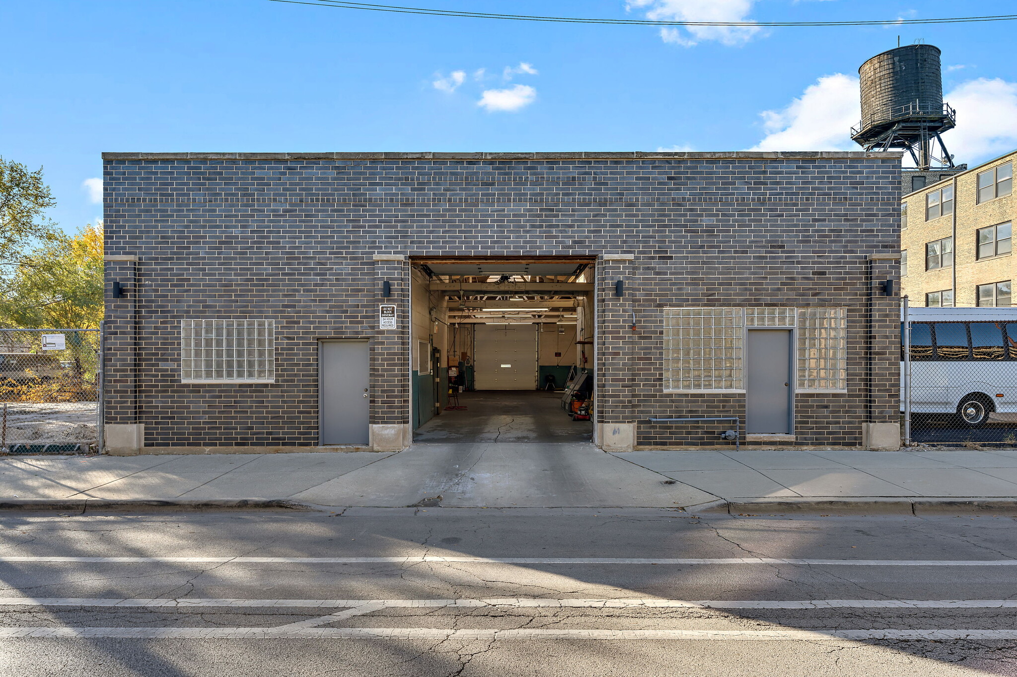 4209 W Lake St, Chicago, IL for sale Building Photo- Image 1 of 17