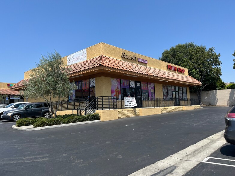 1027-1047 E Amar Rd, West Covina, CA for lease - Building Photo - Image 2 of 2