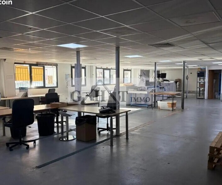 Industrial in Neuilly-Plaisance for sale - Interior Photo - Image 3 of 5