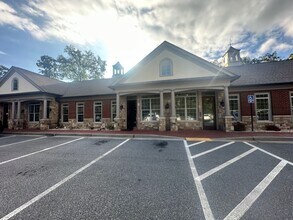 514 W Maple St, Cumming, GA for lease Building Photo- Image 1 of 27