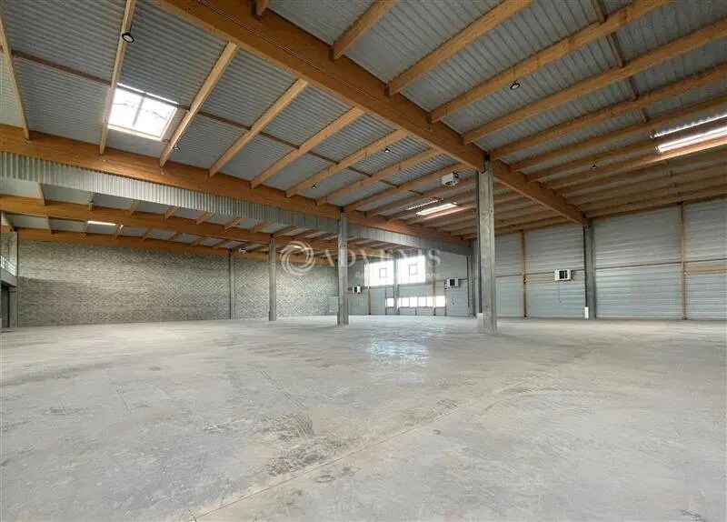 Industrial in Tremblay-en-France for sale Interior Photo- Image 1 of 9