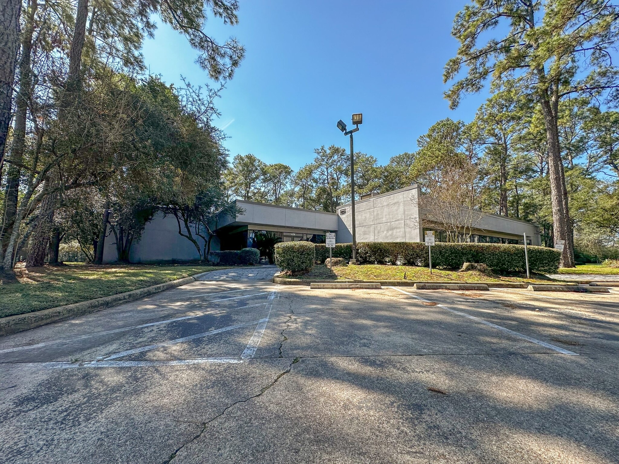 14350 W Sylvanfield Dr, Houston, TX for sale Building Photo- Image 1 of 7