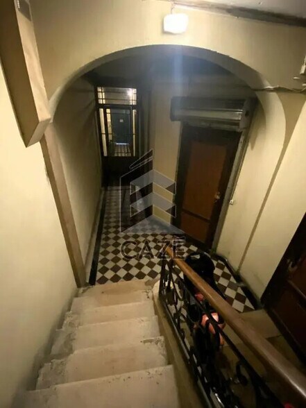 Office in Bordeaux for sale - Building Photo - Image 2 of 5