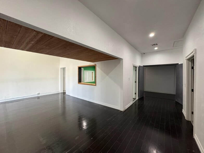 2801-2825 Gulf Fwy, Houston, TX for lease - Building Photo - Image 1 of 11