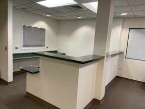 11600-11630 S Kedzie Ave, Merrionette Park, IL for lease Interior Photo- Image 2 of 7