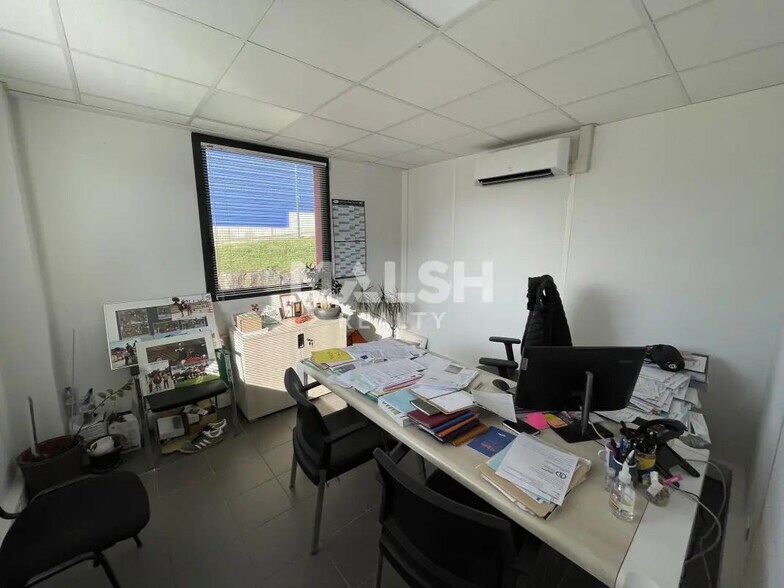 Flex in Brignais for sale - Interior Photo - Image 3 of 9