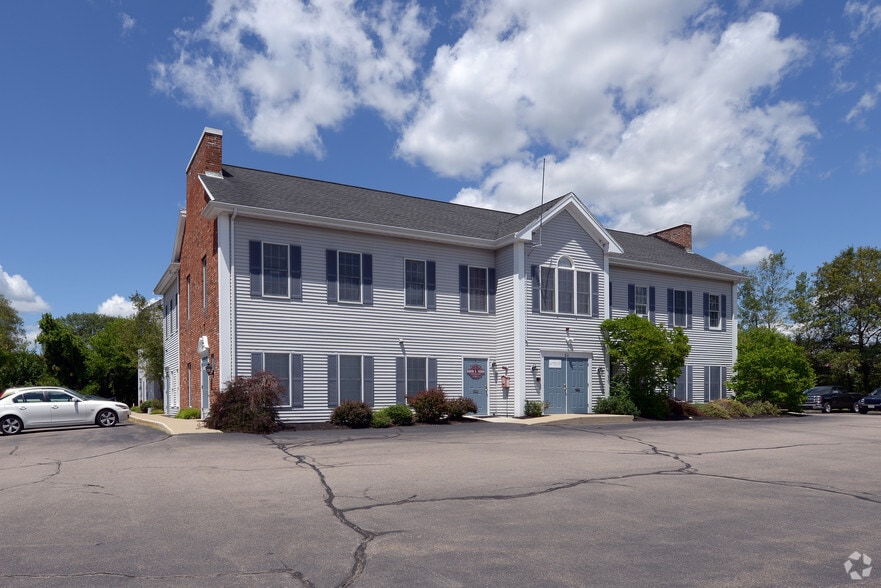 844 Franklin St, Wrentham, MA for sale - Primary Photo - Image 1 of 1