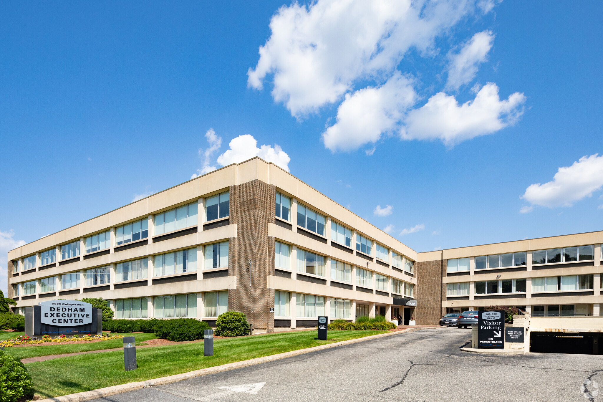 980-990 Washington St, Dedham, MA for lease Building Photo- Image 1 of 15