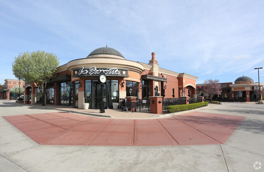 1570-1576 W Lake St, Addison, IL for sale - Primary Photo - Image 1 of 1