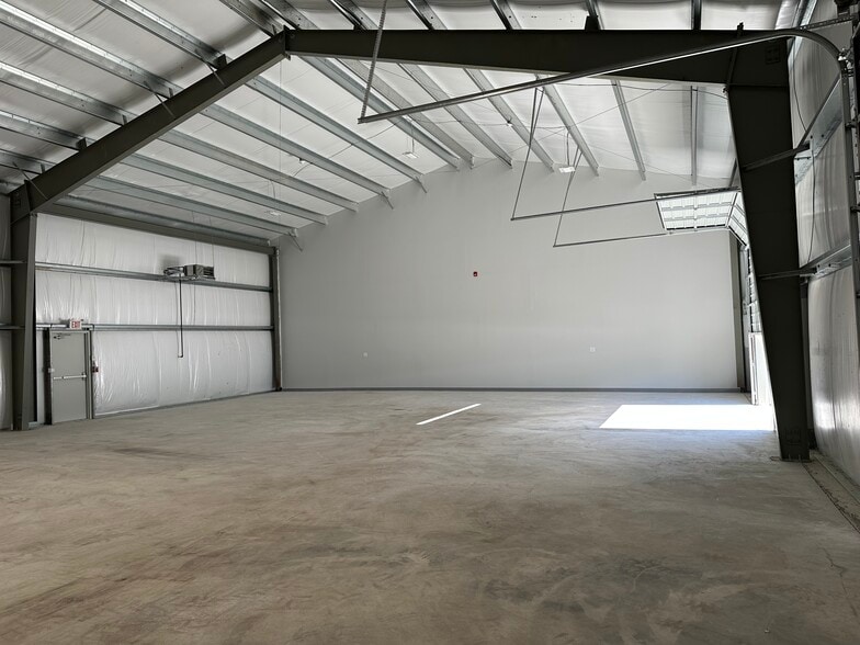 295 Winter St, Hanover, MA for lease - Building Photo - Image 3 of 3