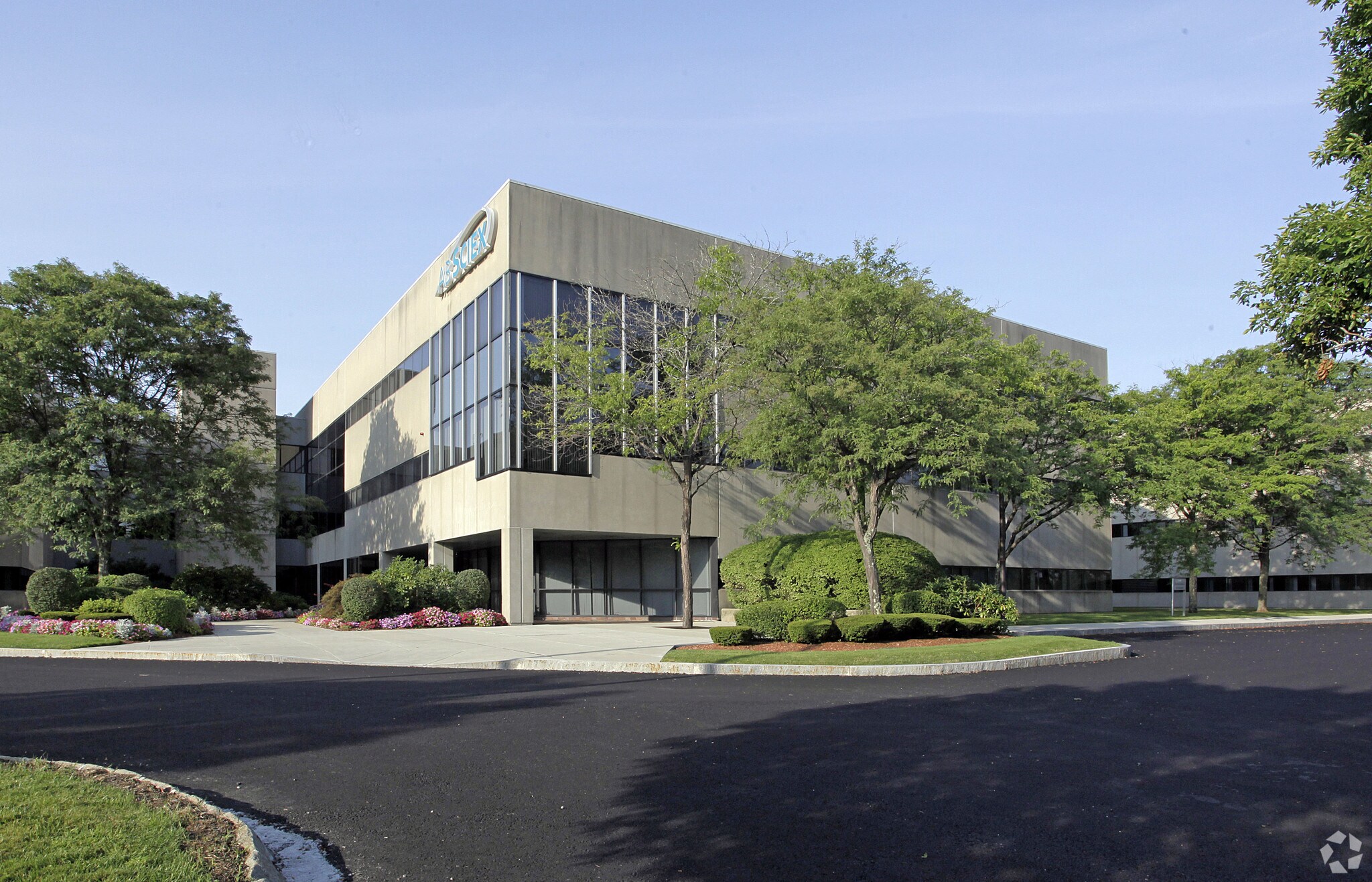 500 Old Connecticut Path, Framingham, MA for sale Primary Photo- Image 1 of 8