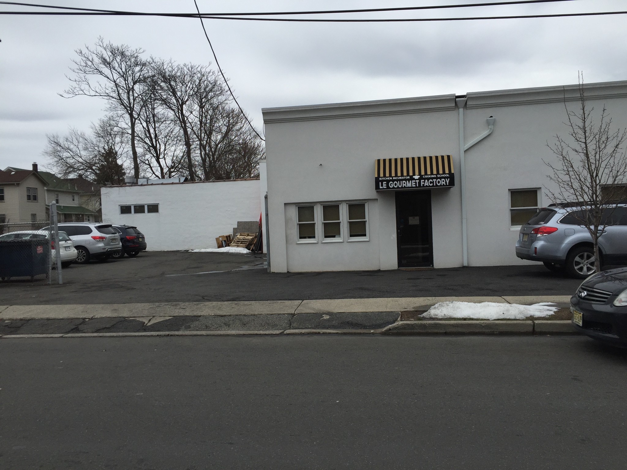 166-180 S Van Brunt St, Englewood, NJ for lease Primary Photo- Image 1 of 20