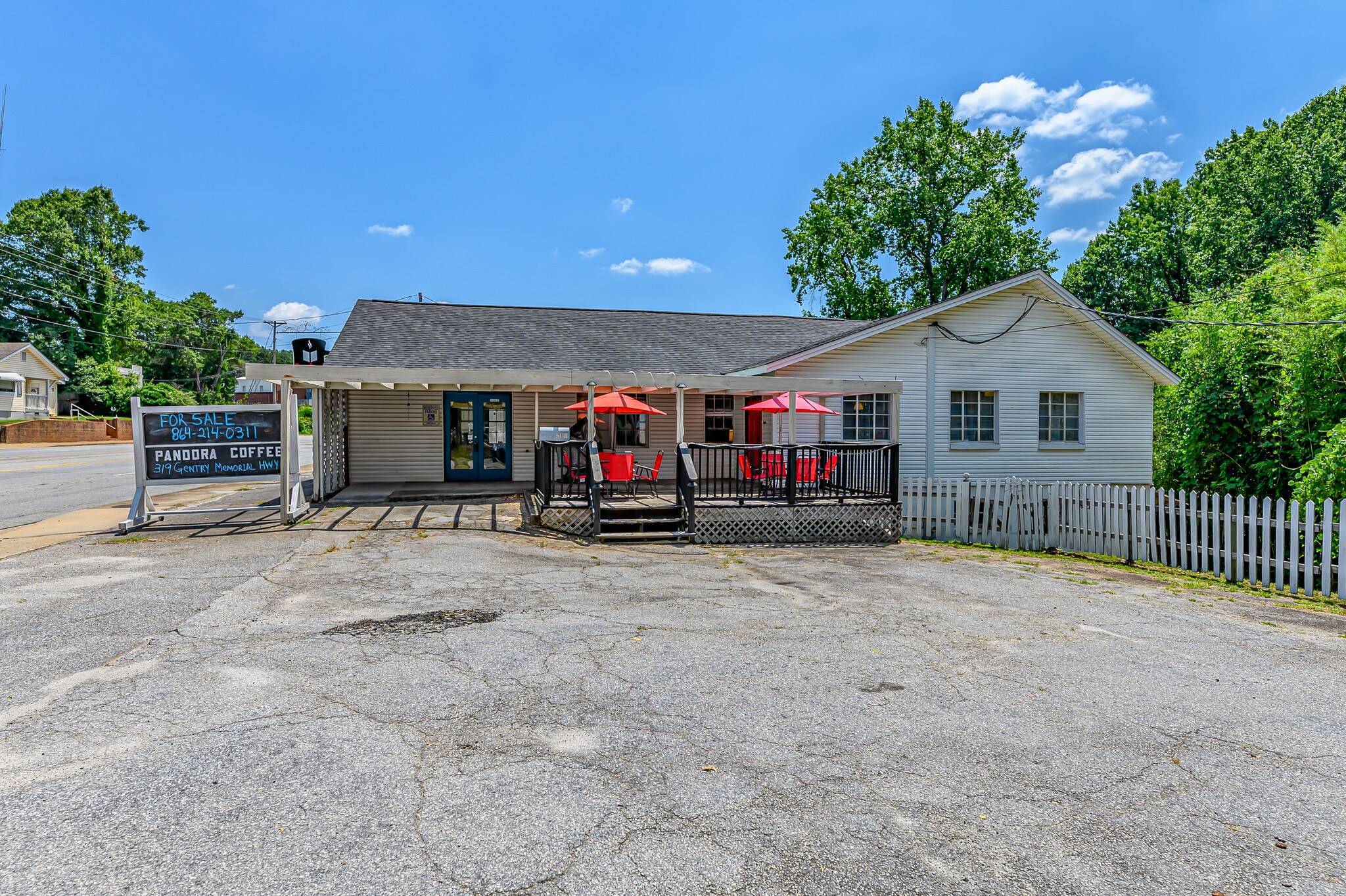 319 Gentry Memorial Hwy, Easley, SC for sale Building Photo- Image 1 of 1