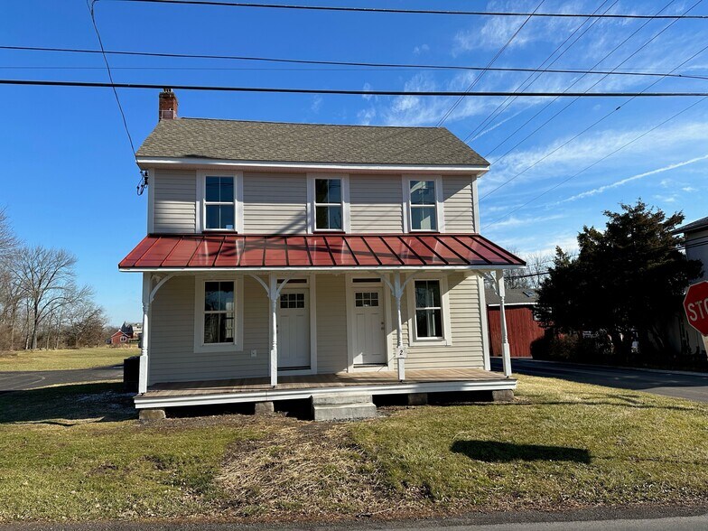 2 Dark Hollow Rd, Pipersville, PA for lease - Building Photo - Image 2 of 15
