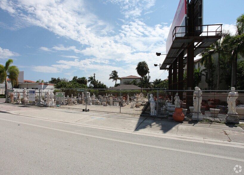 3675 N Federal Hwy, Delray Beach, FL for lease - Building Photo - Image 1 of 1