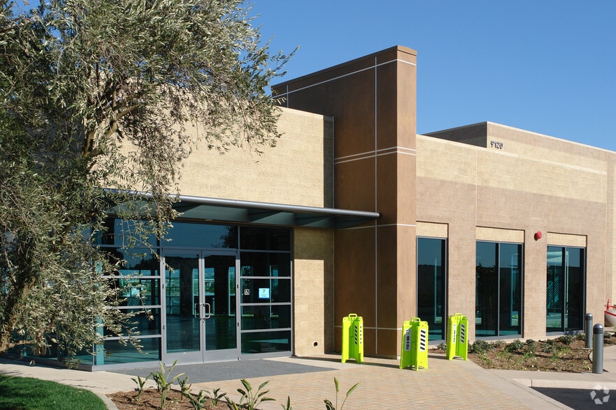 9110 Irvine Center Dr, Irvine, CA for lease - Building Photo - Image 2 of 14