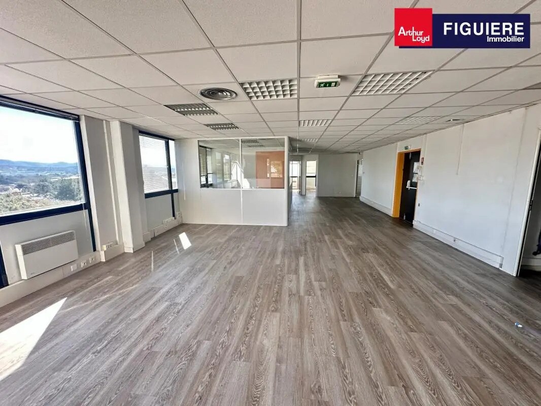 511 Route De La Seds, Vitrolles for lease Interior Photo- Image 1 of 6