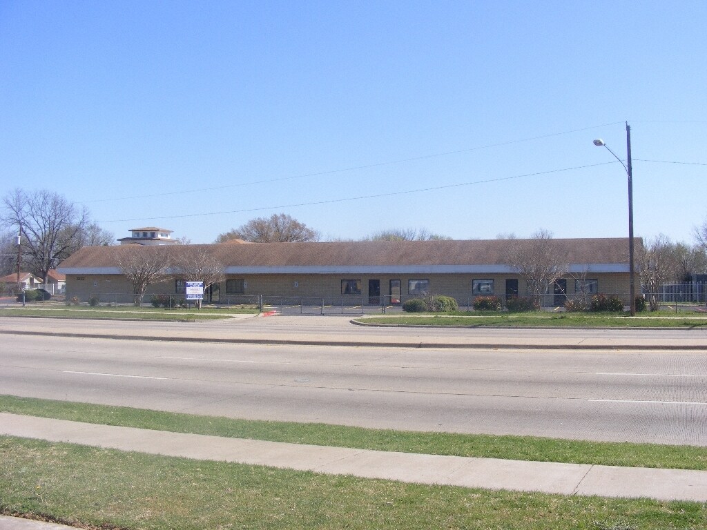 3232 S Loop 12, Dallas, TX for sale Primary Photo- Image 1 of 1
